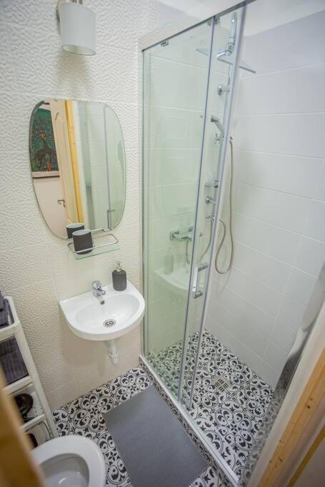 Apartmán Cosy Flat In The Dob Street - Sapphire Budapešť Exteriér fotografie